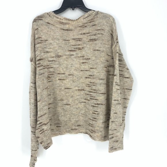 Max Studio Crew Neck Pullover Sweater Large NWT - Picture 3 of 8
